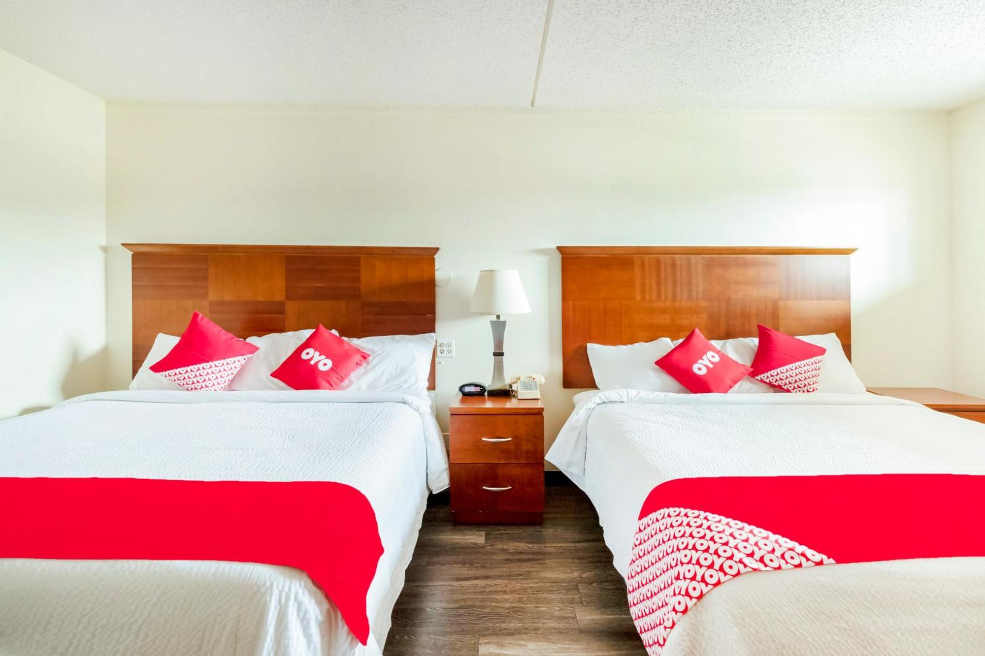 Oyo Hotel San Antonio Lackland Afb Seaworld Hwy 90 W المظهر الخارجي الصورة